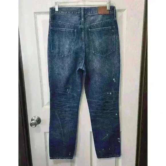 Madewell Slight Distressed Classic High Rise Straight Leg Jeans. Size 27 - Picture 4 of 8